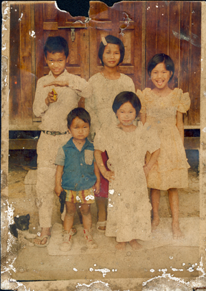 Repairing Torn and Creased Photos