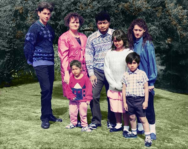 Remove Colour Cast from Old Photos
